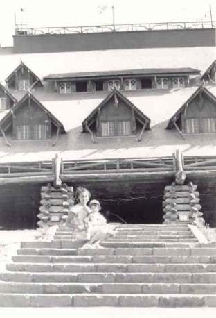 Me and Mom at Yellowstone