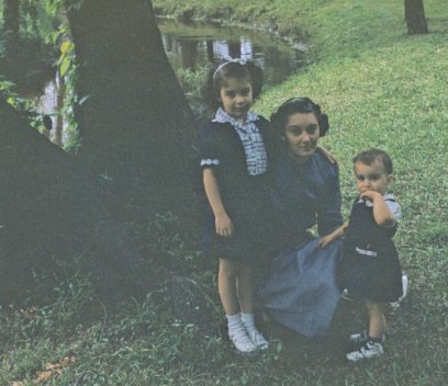 Kathleen, Mom, Joan