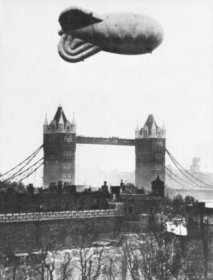 barrage balloon