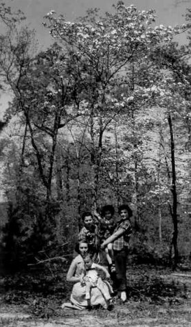Mom, Joan, Bubby, Kathleen, Nancy