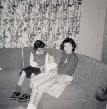 Steve and proud sisters