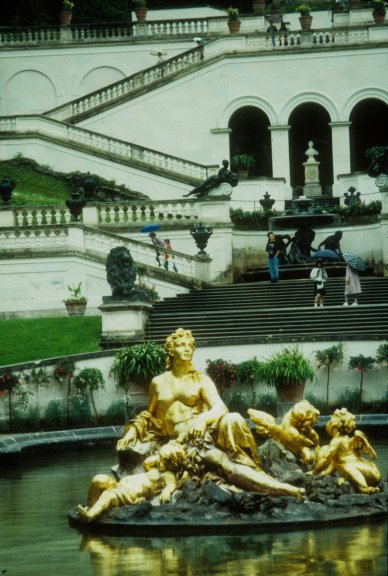 Linderhof fountain