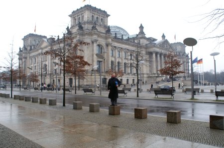 Henry at the Reichstag