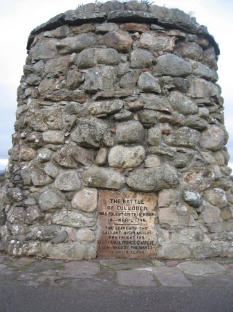 Culloden memorial cairn