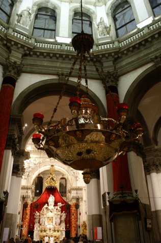 Santa Maria Salute interior
