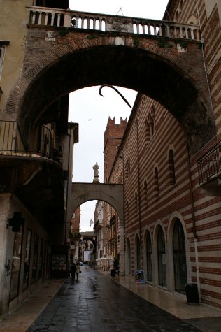 Via Cappello?