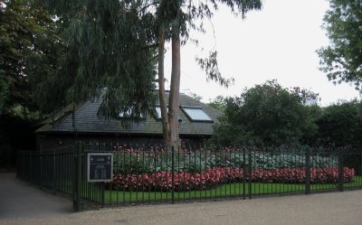 loos in Hyde Park