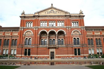 V&A courtyard