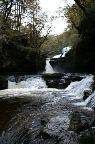 Sgwd Isaf Clun-Gwyn