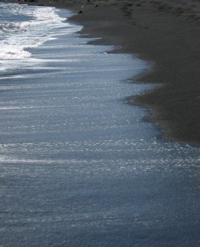Black sands