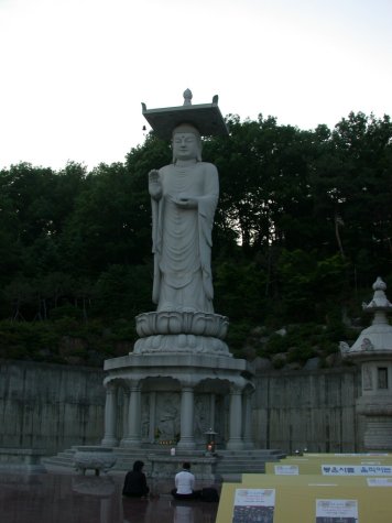 Buddha statue