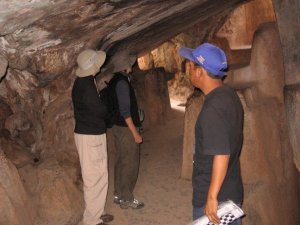 Qenqo cave