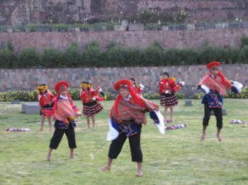 Kids dancing