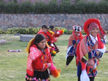 Kids dancing