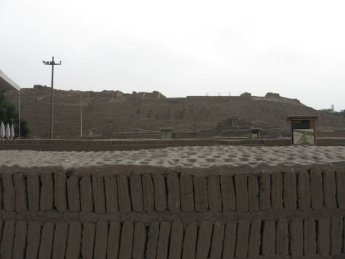 Pucllana walls