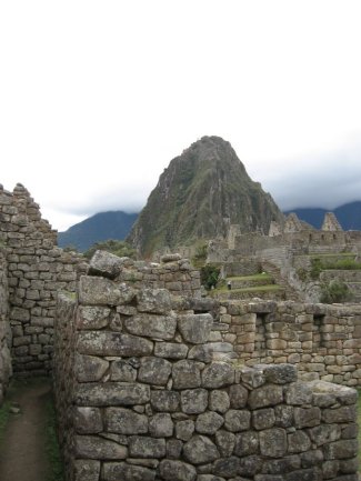 Walls and Waynapicchu