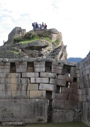 Subsided wall