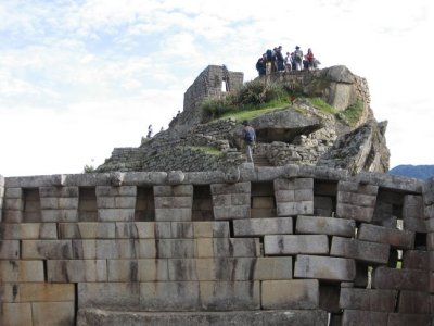 Subsided wall