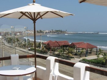 Huanchaco beach